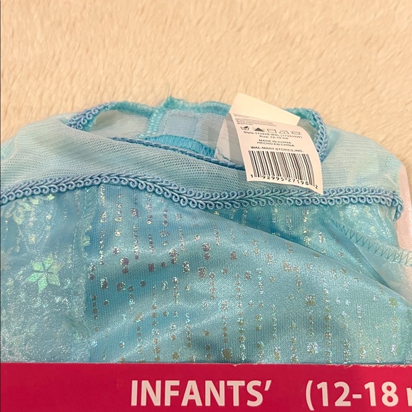 Disney Frozen Elsa Infant Costume- size 12-18 months - Picture 5 of 5